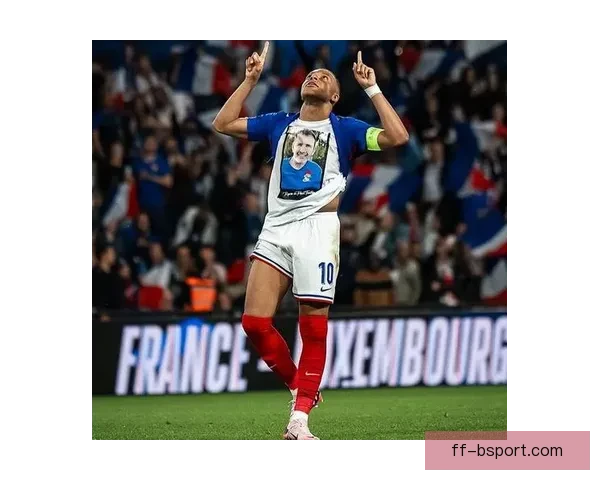 从临场发挥看姆巴佩对阵那不勒斯的美洲杯价值评估技术与影响力综合分析