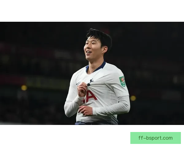 孙兴慜荣膺PFA年度最佳阵容再次展现亚洲球员风采